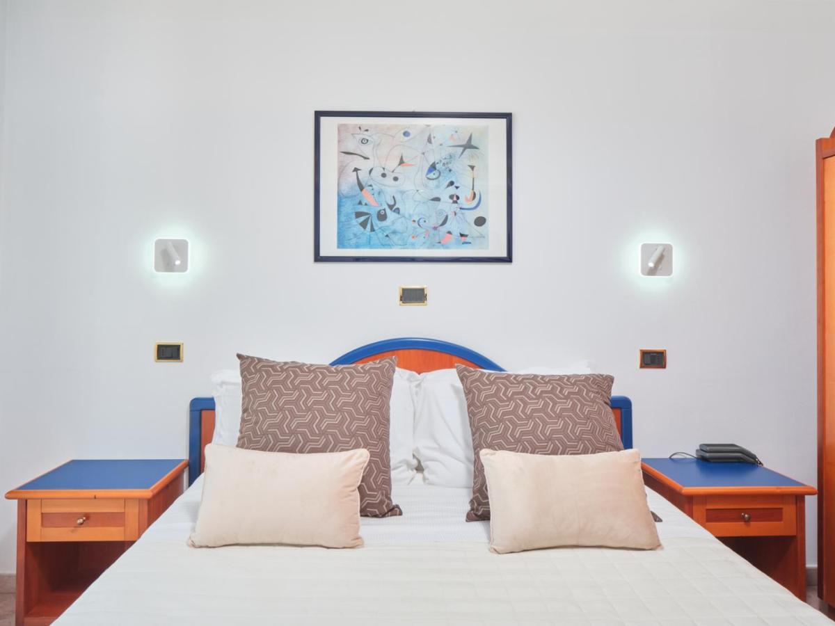 Hotel Ascot Riccione Eksteriør billede