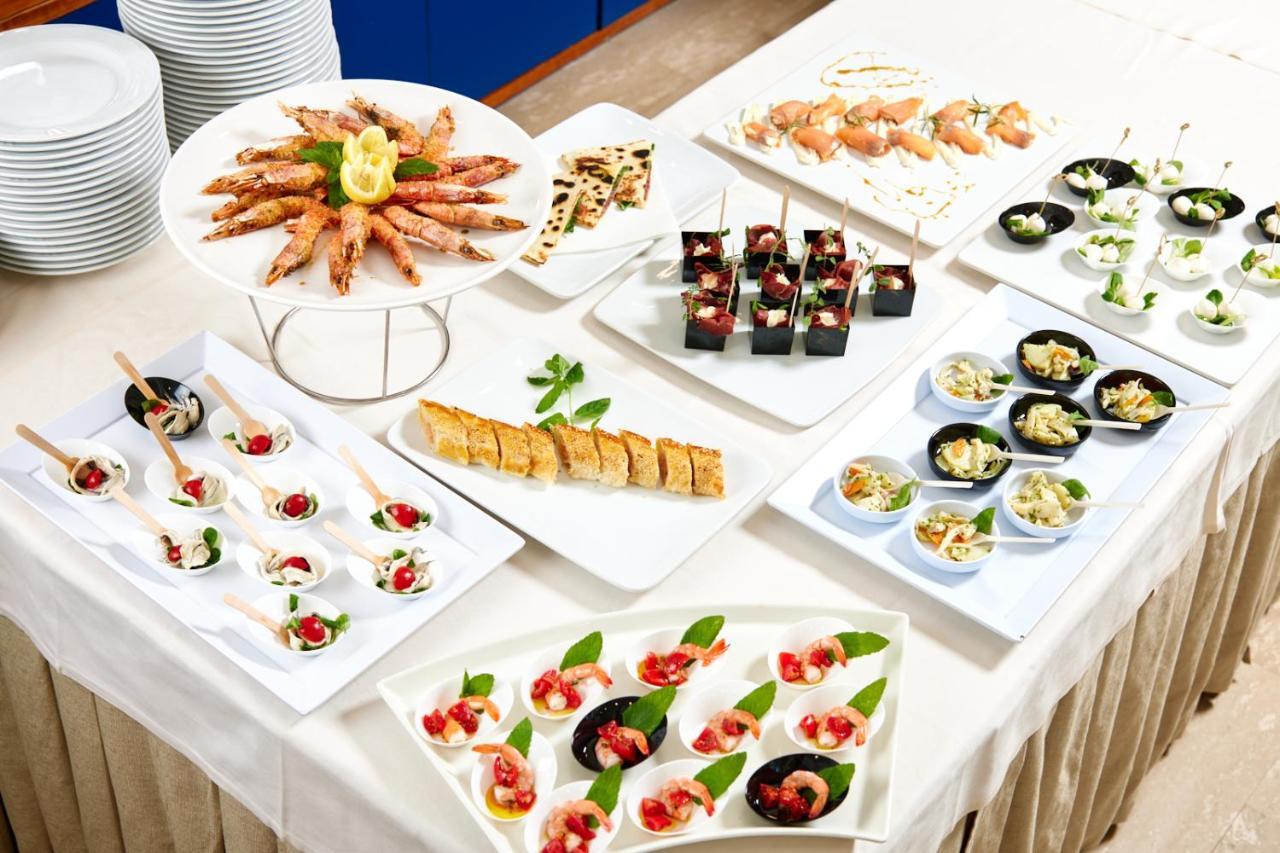 Hotel Ascot Riccione Eksteriør billede