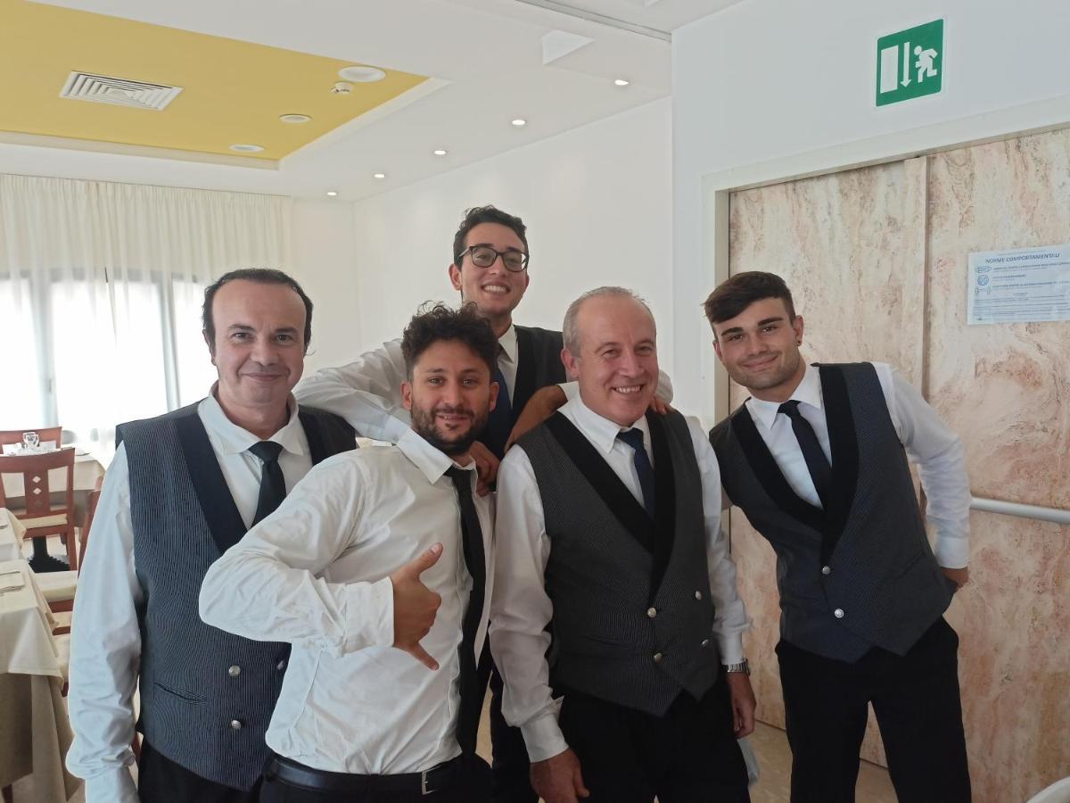 Hotel Ascot Riccione Eksteriør billede