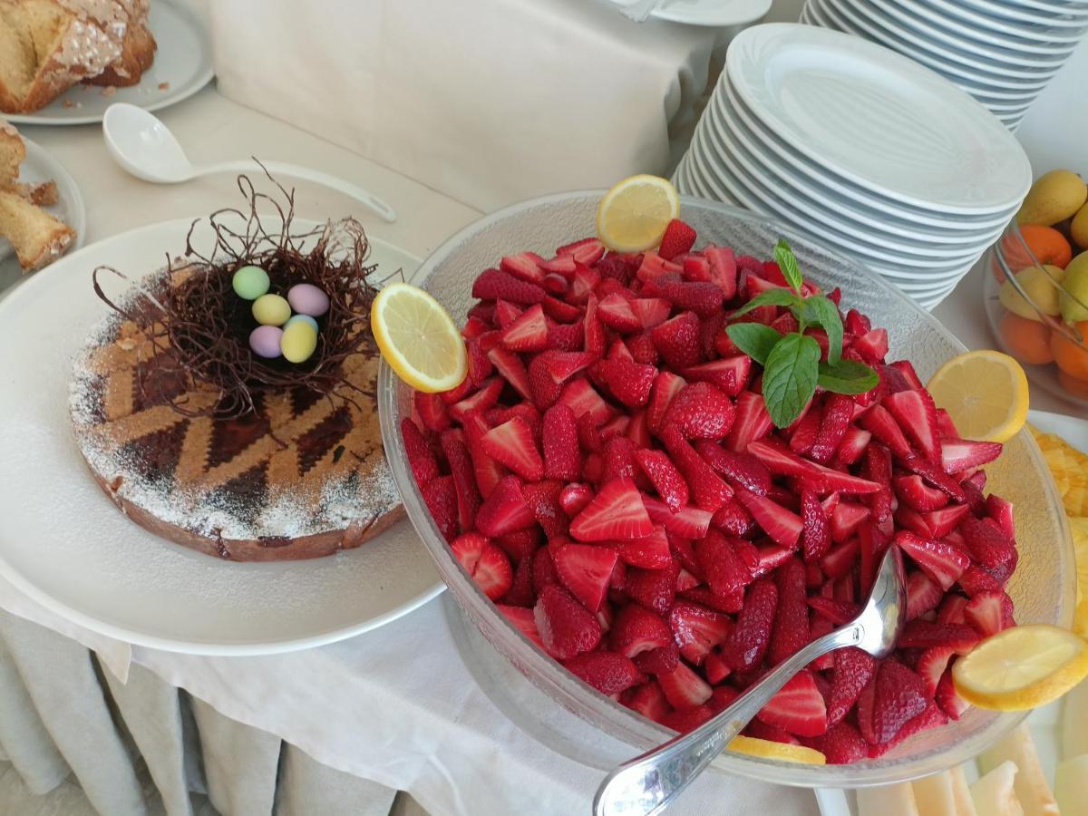 Hotel Ascot Riccione Eksteriør billede