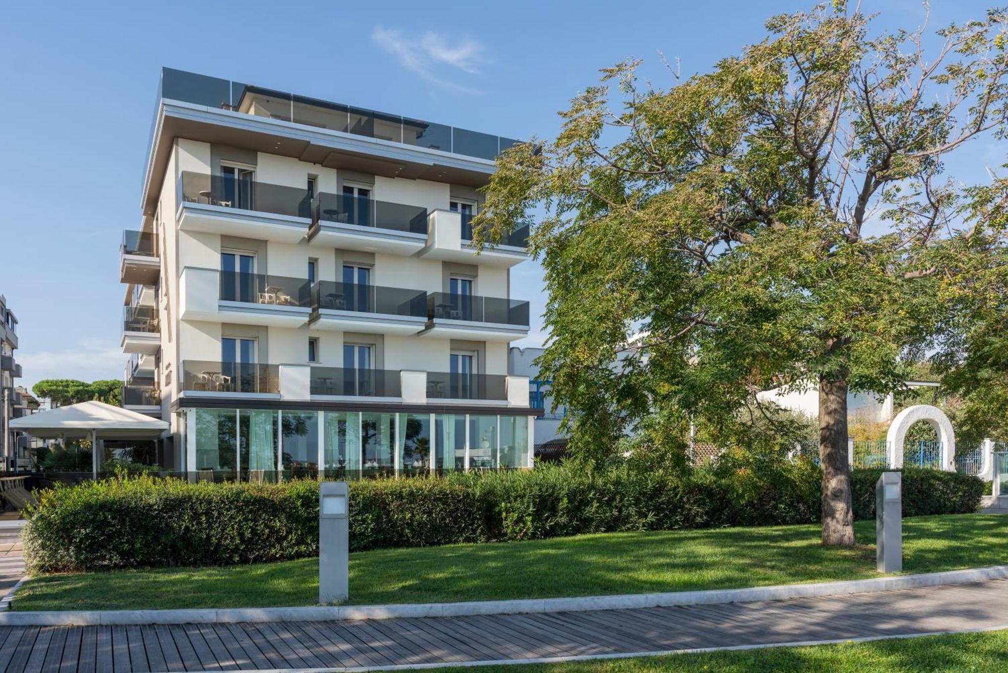 Hotel Ascot Riccione Eksteriør billede