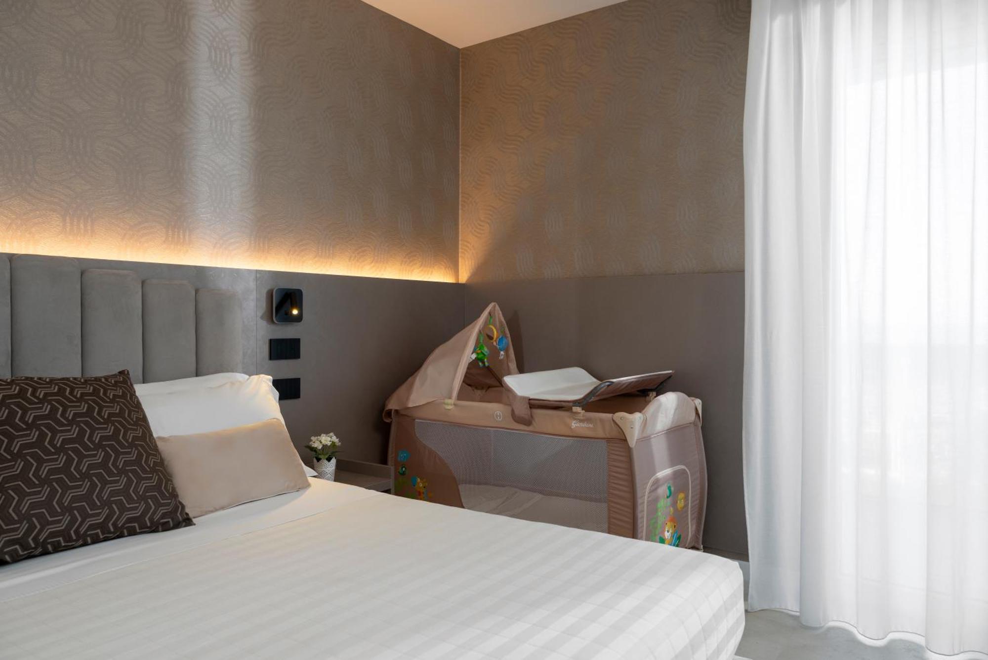 Hotel Ascot Riccione Eksteriør billede